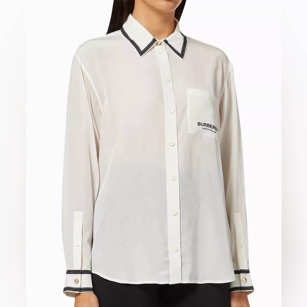 Burberry White Button Up Shirt with Horseferry Print in Silk Crepe de Chine New‎